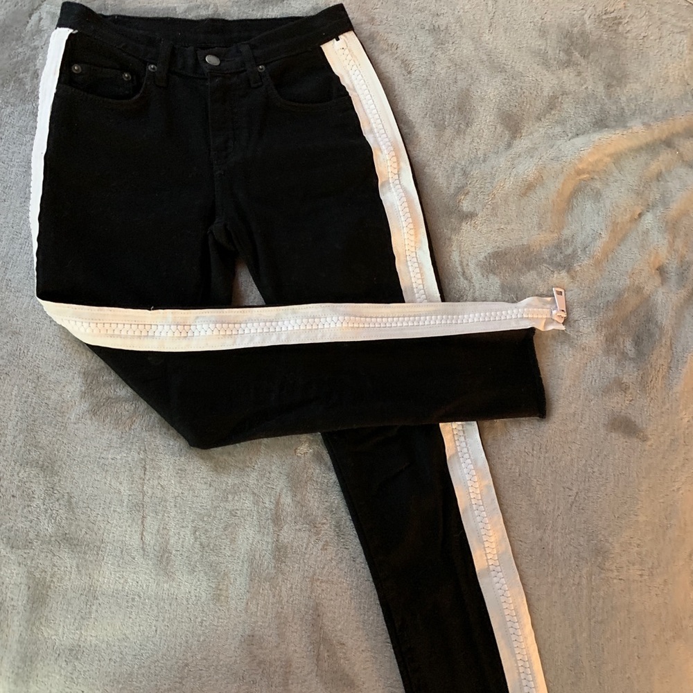 Black LF zip up jeans